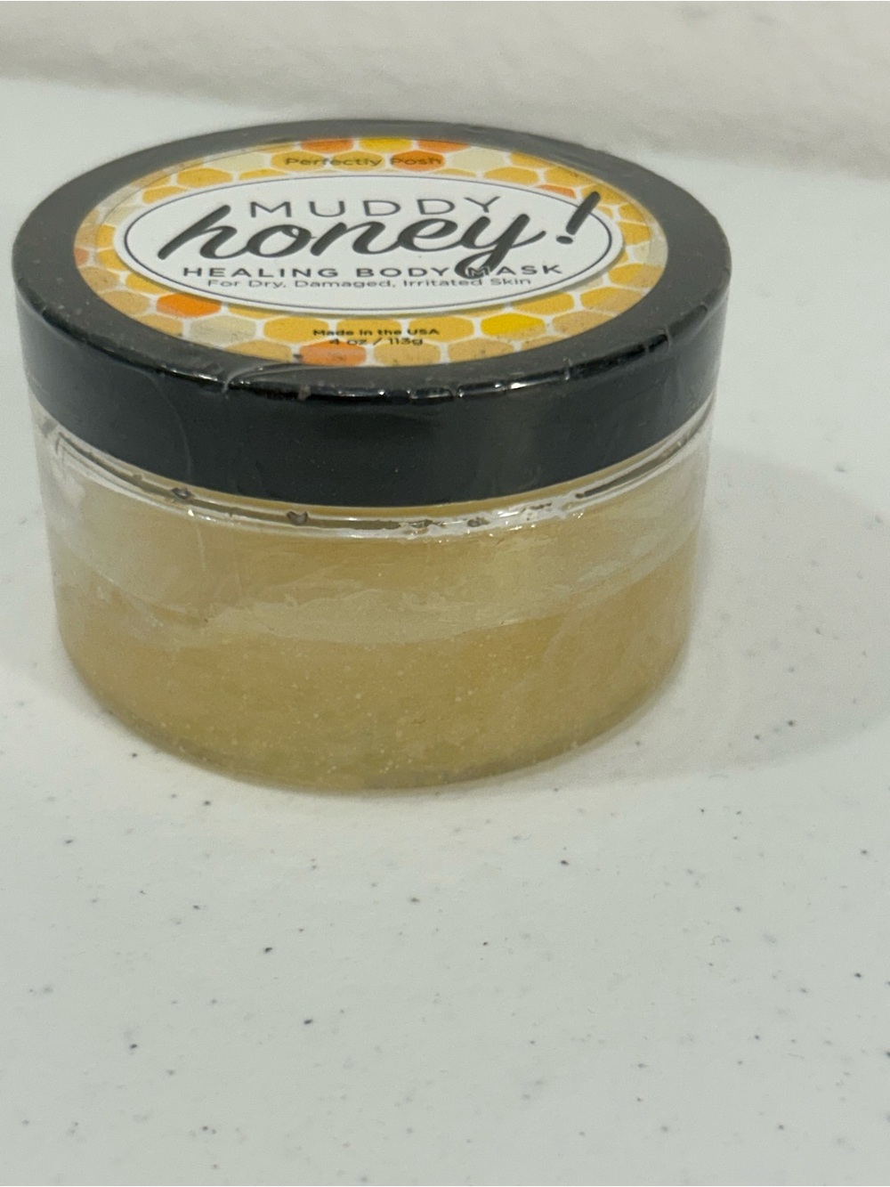 Perfectly Posh | Muddy Honey! Healing Body Mask - Picture 2 of 4